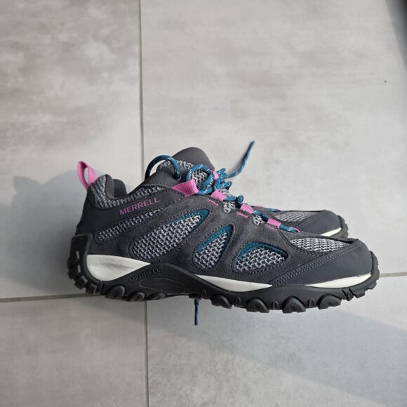 Merrell Yokota 2 Mid Waterproof Hiking - Brand New - Picture 1 of 7